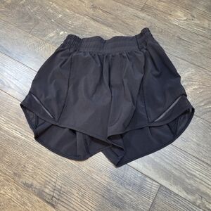 Black Lululemon shorts - 4 Tall